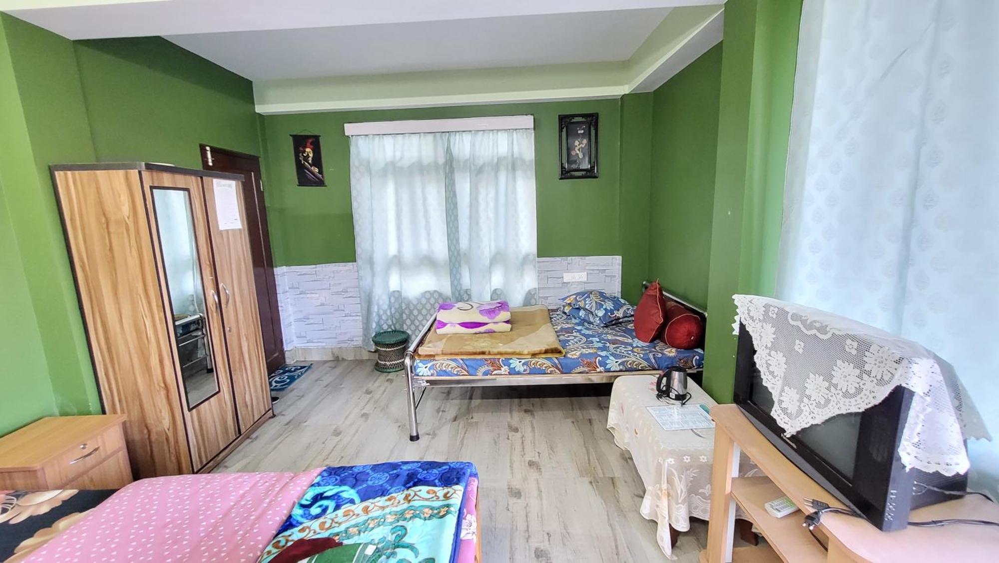 Seven Hills Homestay Kalimpong Buitenkant foto