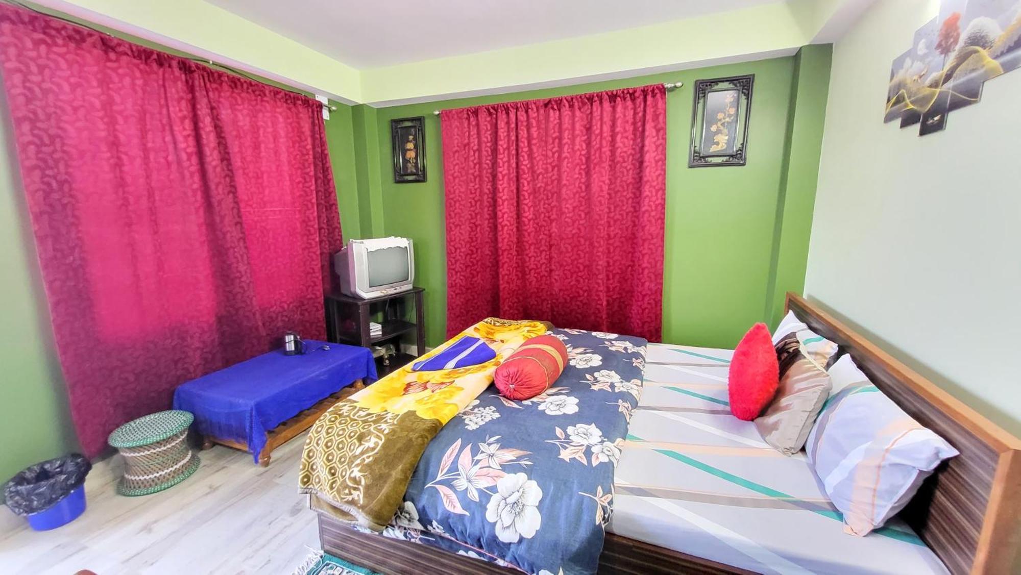 Seven Hills Homestay Kalimpong Buitenkant foto